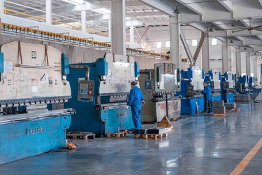 Jiangsu Jufeng Machinery Manufacturing Co., LTD üreticinin üretim hattı