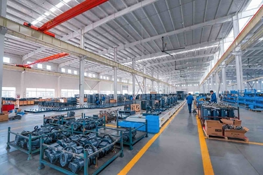 Jiangsu Jufeng Machinery Manufacturing Co., LTD üreticinin üretim hattı